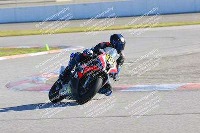 media/Jan-20-2023-Fastrack Riders (Fri) [[f2ad32aba3]]/Private/session 5 turn 13/